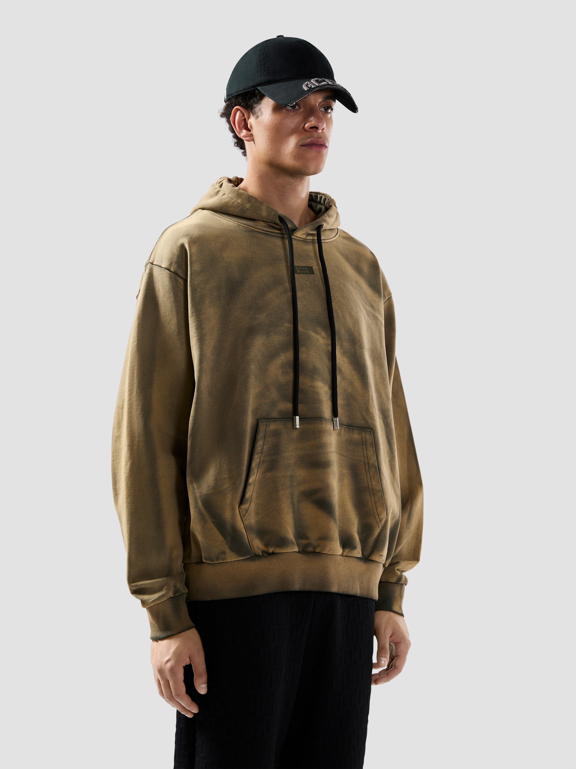 GCDS - קפוצ'ון PATCH LOGO SCLARIZED HOODIE MILITARY GREEN B2CM1911JE7-88