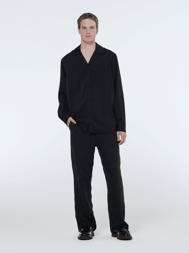 סקוץ' אנד סודה - מכופתרת מעוצבת שרוול ארוך
בצבע שחור 179874 001 SP25