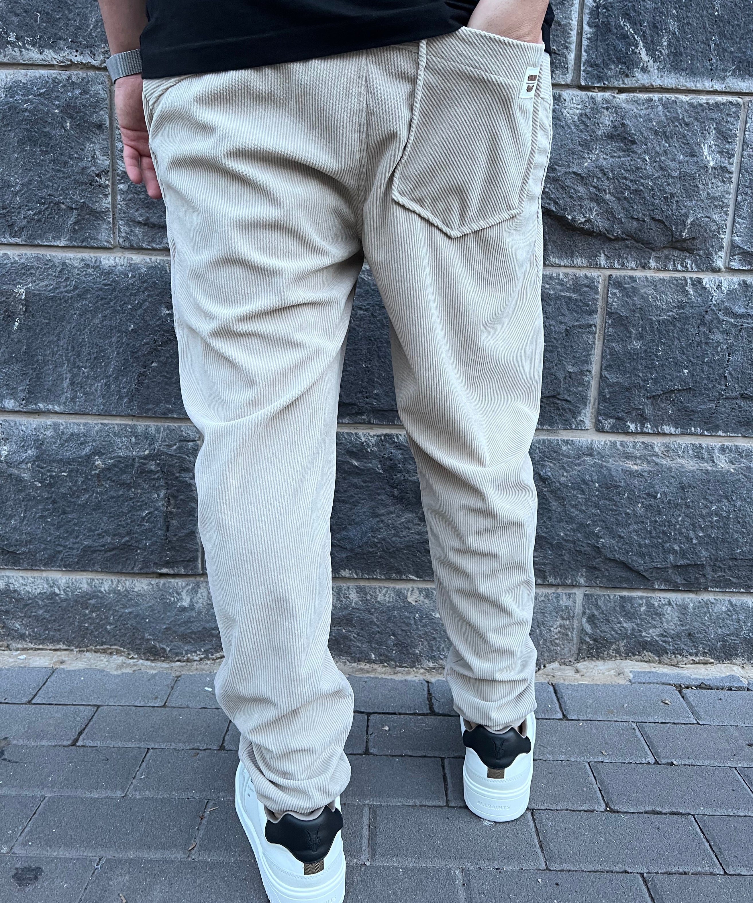 דה לוקה - מכנס קורדורוי בצבע שמנת 7093 03