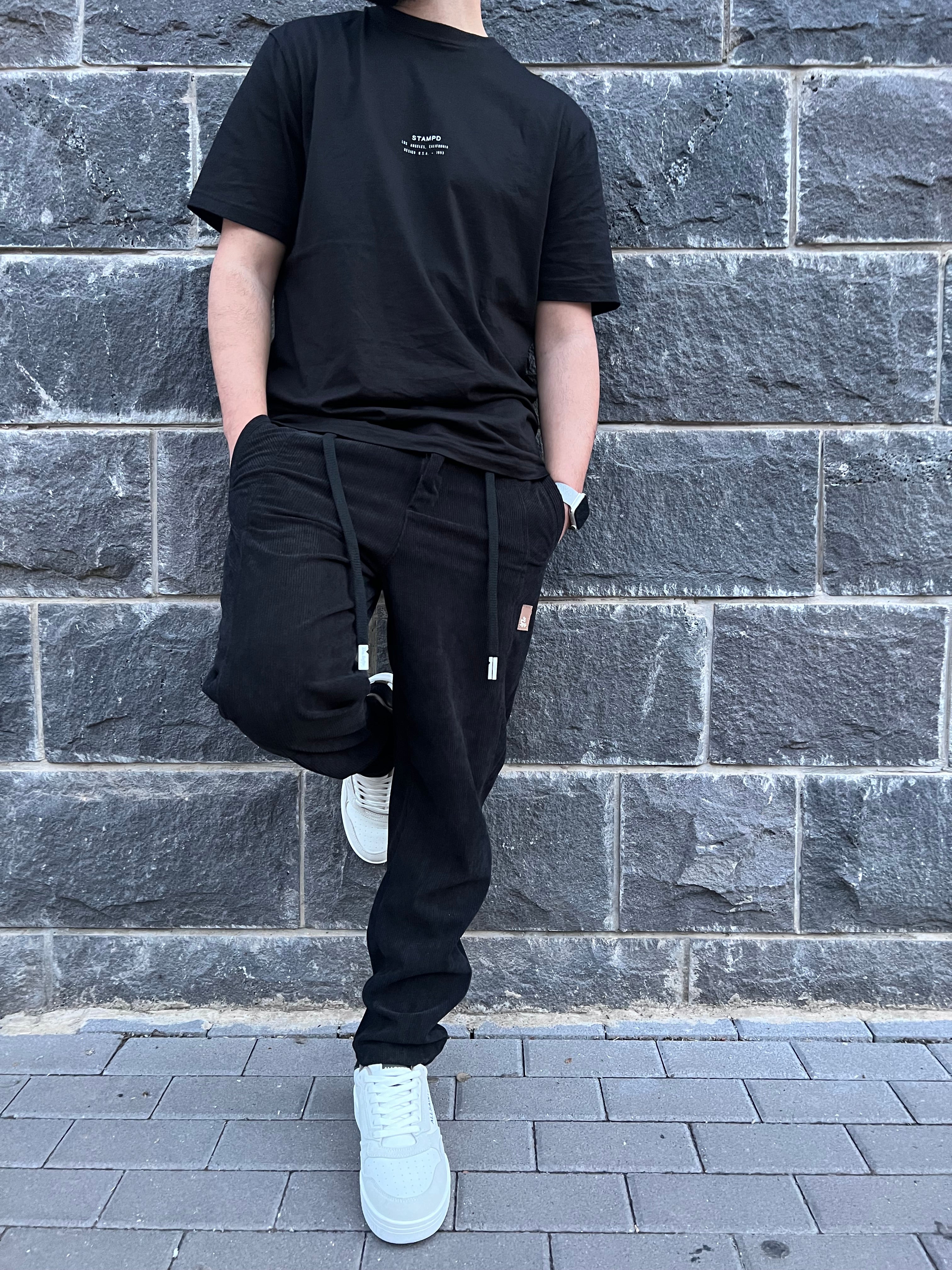 דה לוקה - מכנס קורדורוי בצבע שחור 7093 01