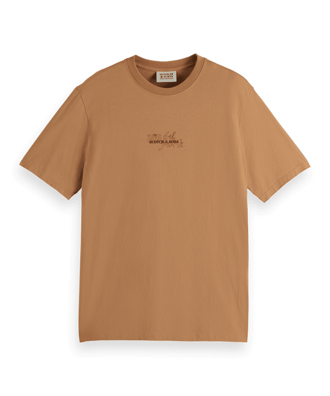 סקוץ' אנד סודה - חולצה טי שרוול קצר בצבע כאמל 179945 260 SP25