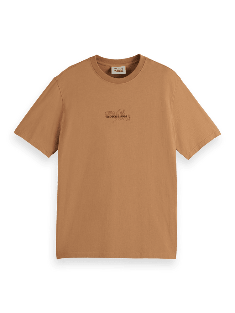 סקוץ' אנד סודה - חולצה טי שרוול קצר בצבע כאמל 179945 260 SP25