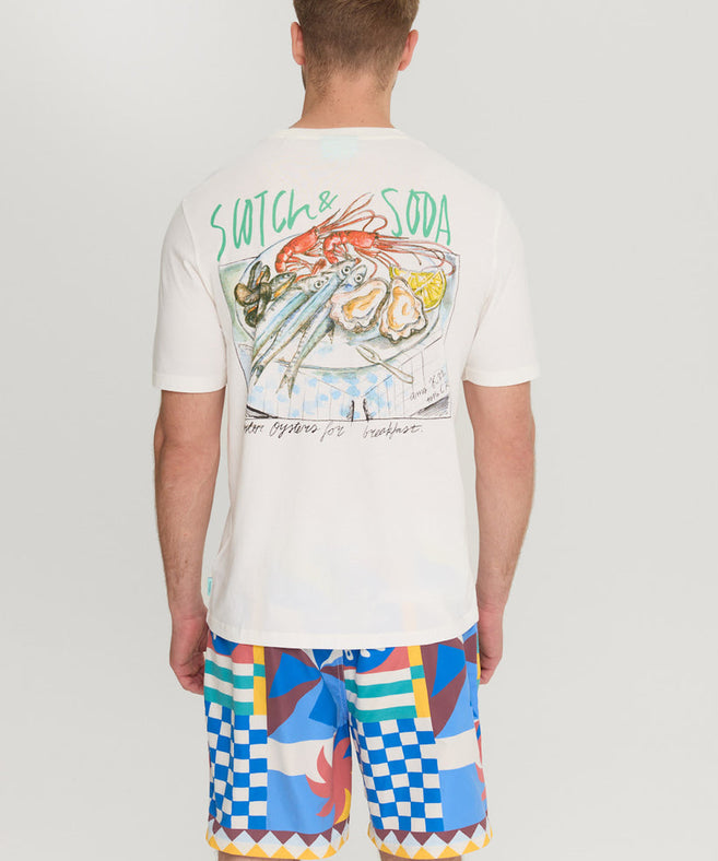 סקוץ' אנד סודה - חולצה טי אוברסייז שרוול קצר בצבע לבן 175641 0001