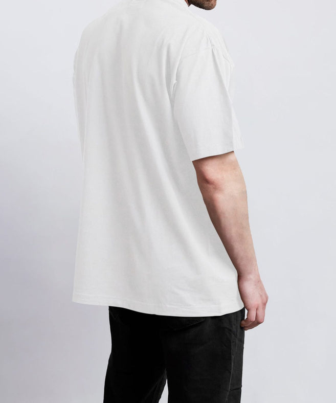 B2-52476 - קרייזר - אוברסייז שרוול קצר בצבע לבן