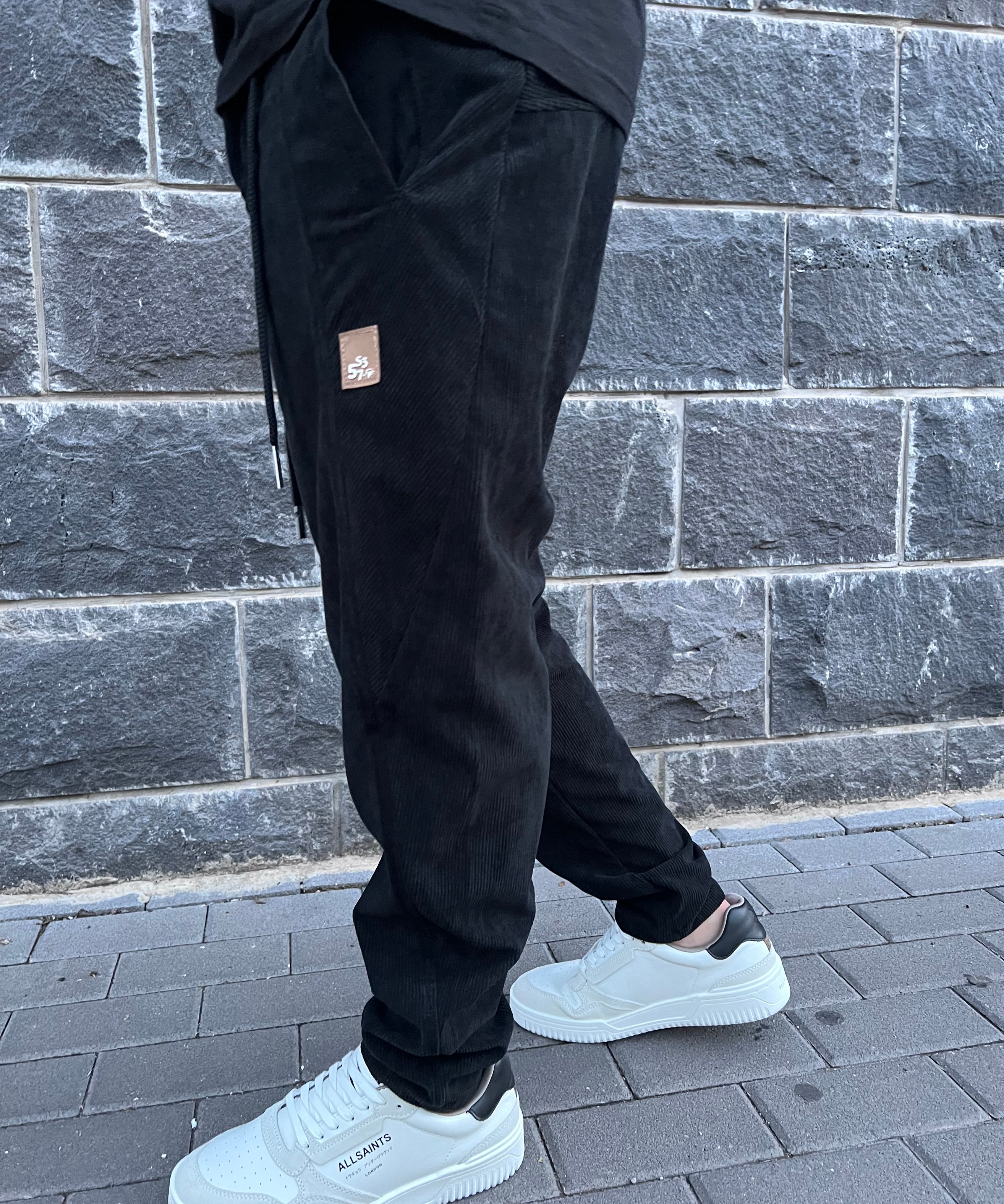 דה לוקה - מכנס קורדורוי בצבע שחור 7093 01