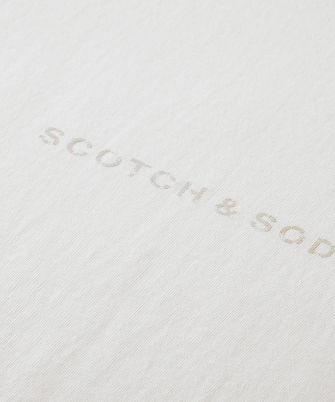 סקוץ' אנד סודה - חולצה טי שרוול קצר בצבע קרם 179192 100