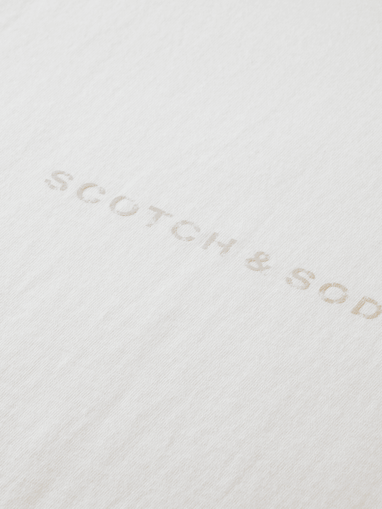 סקוץ' אנד סודה - חולצה טי שרוול קצר בצבע קרם 179192 100