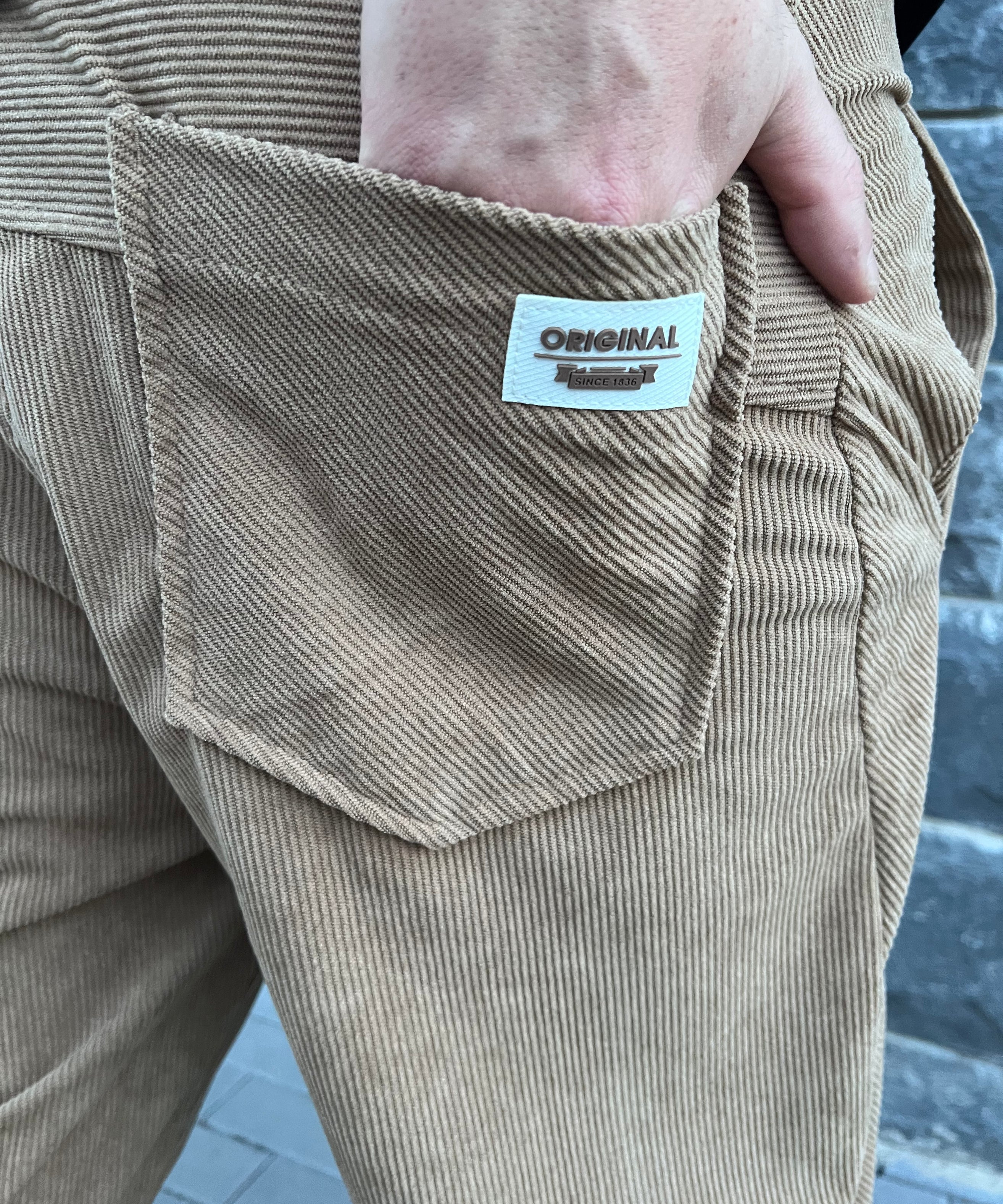 דה לוקה - מכנס קורדורוי בצבע חום 7093 04