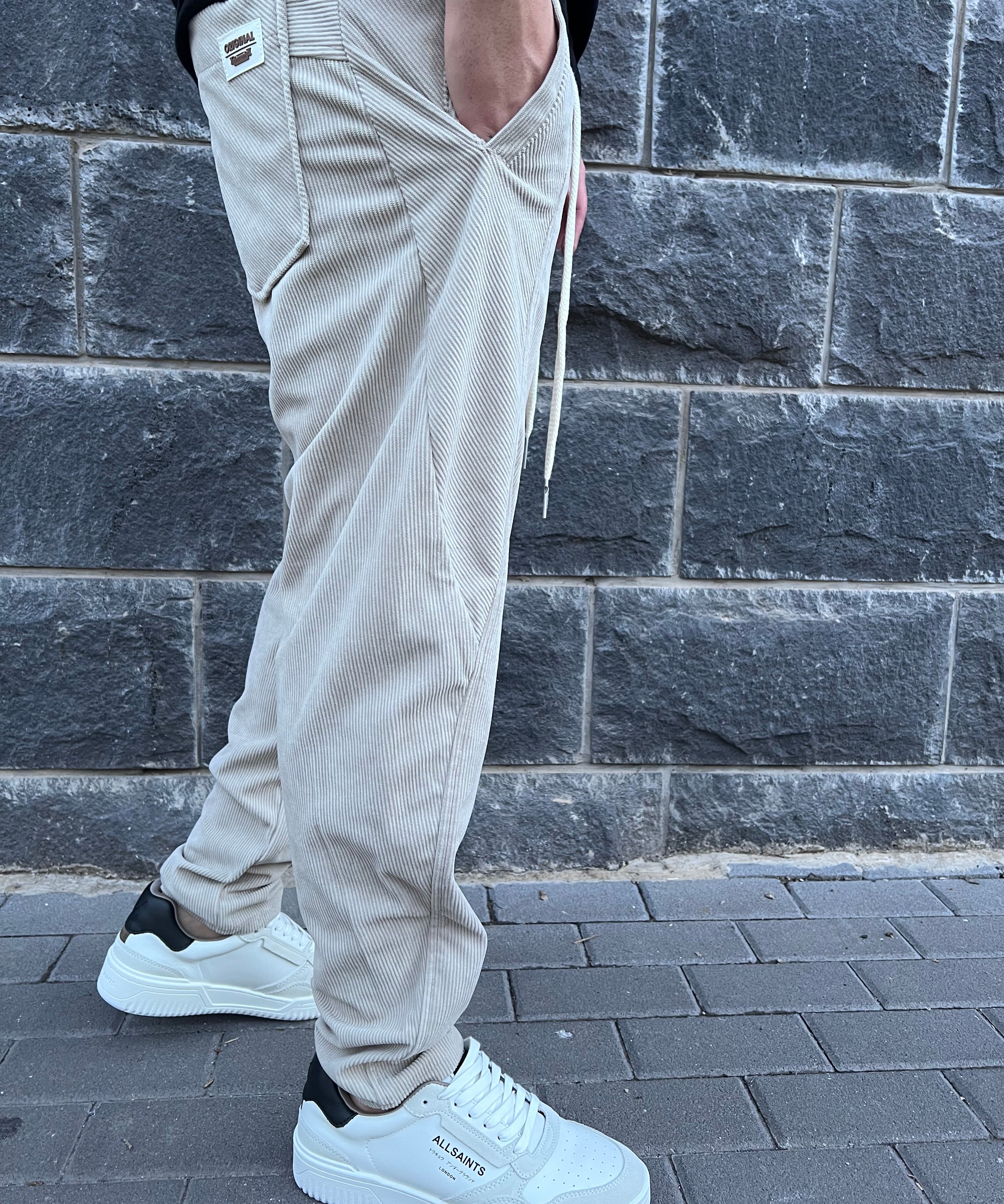 דה לוקה - מכנס קורדורוי בצבע שמנת 7093 03