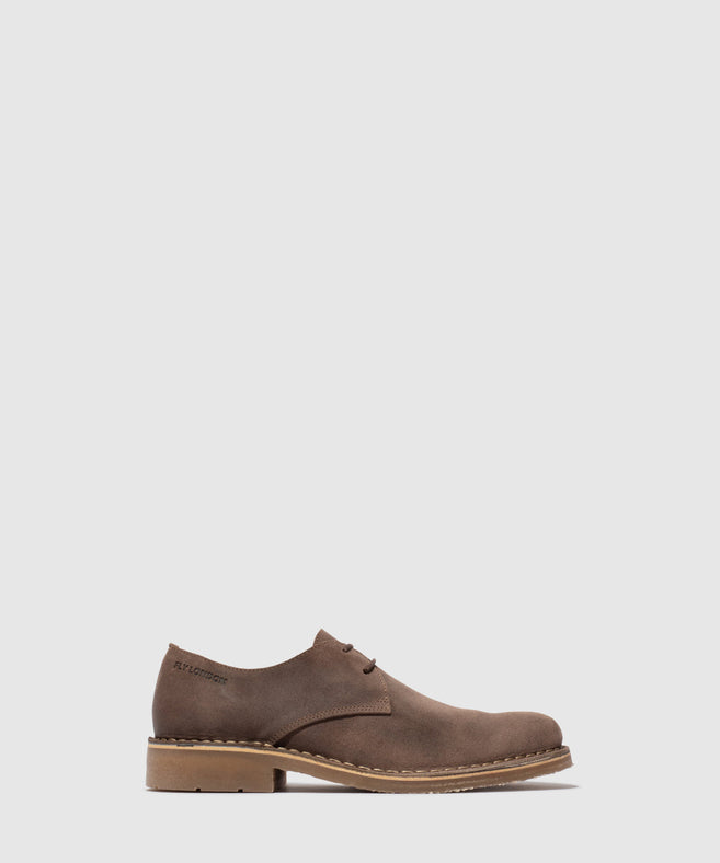 פליי לונדון - נעלי שרוכים SUEDE TAUPE P211108002