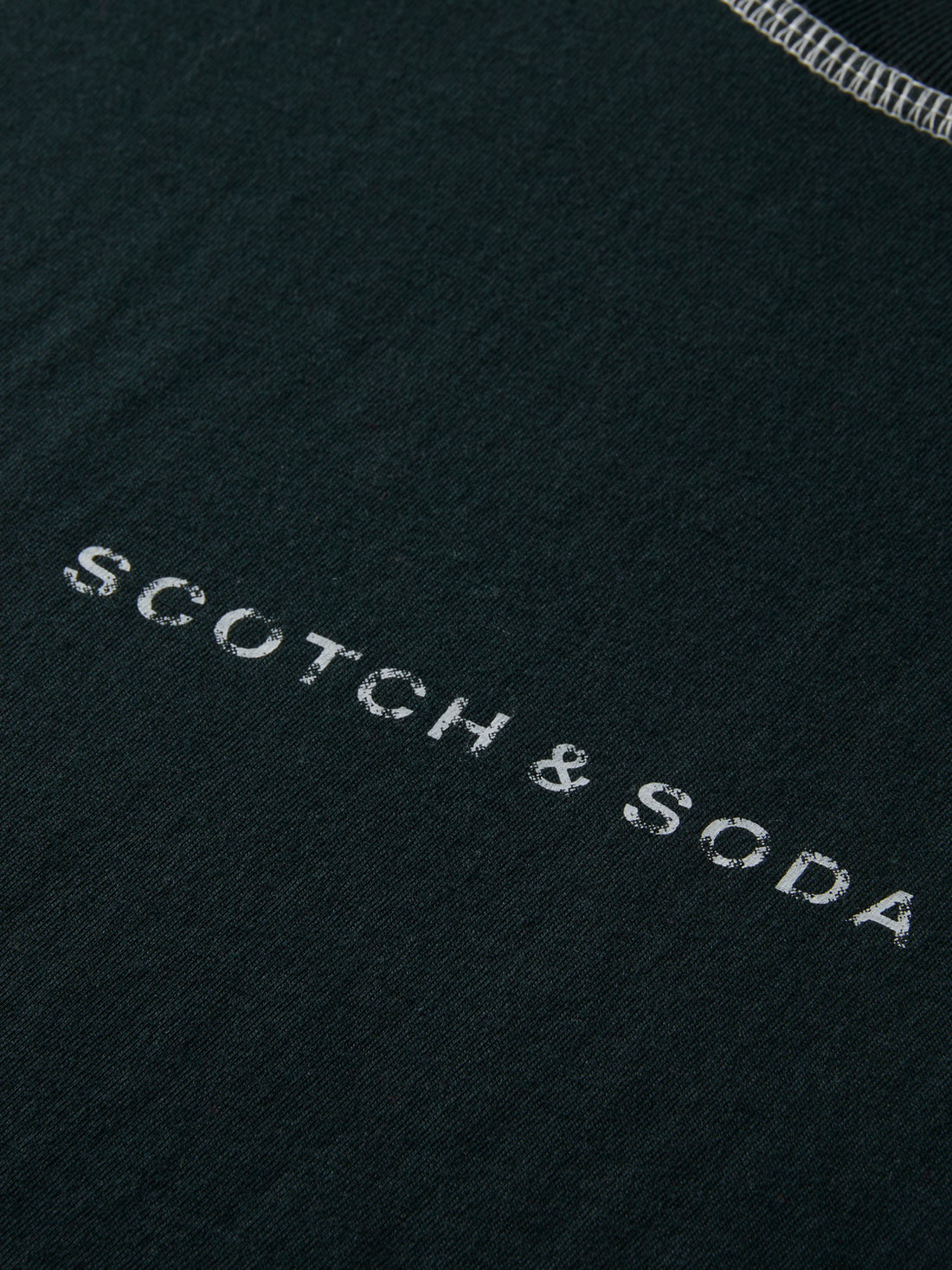 סקוץ' אנד סודה - חולצה טי שרוול קצר בצבע ירוק 179192 300