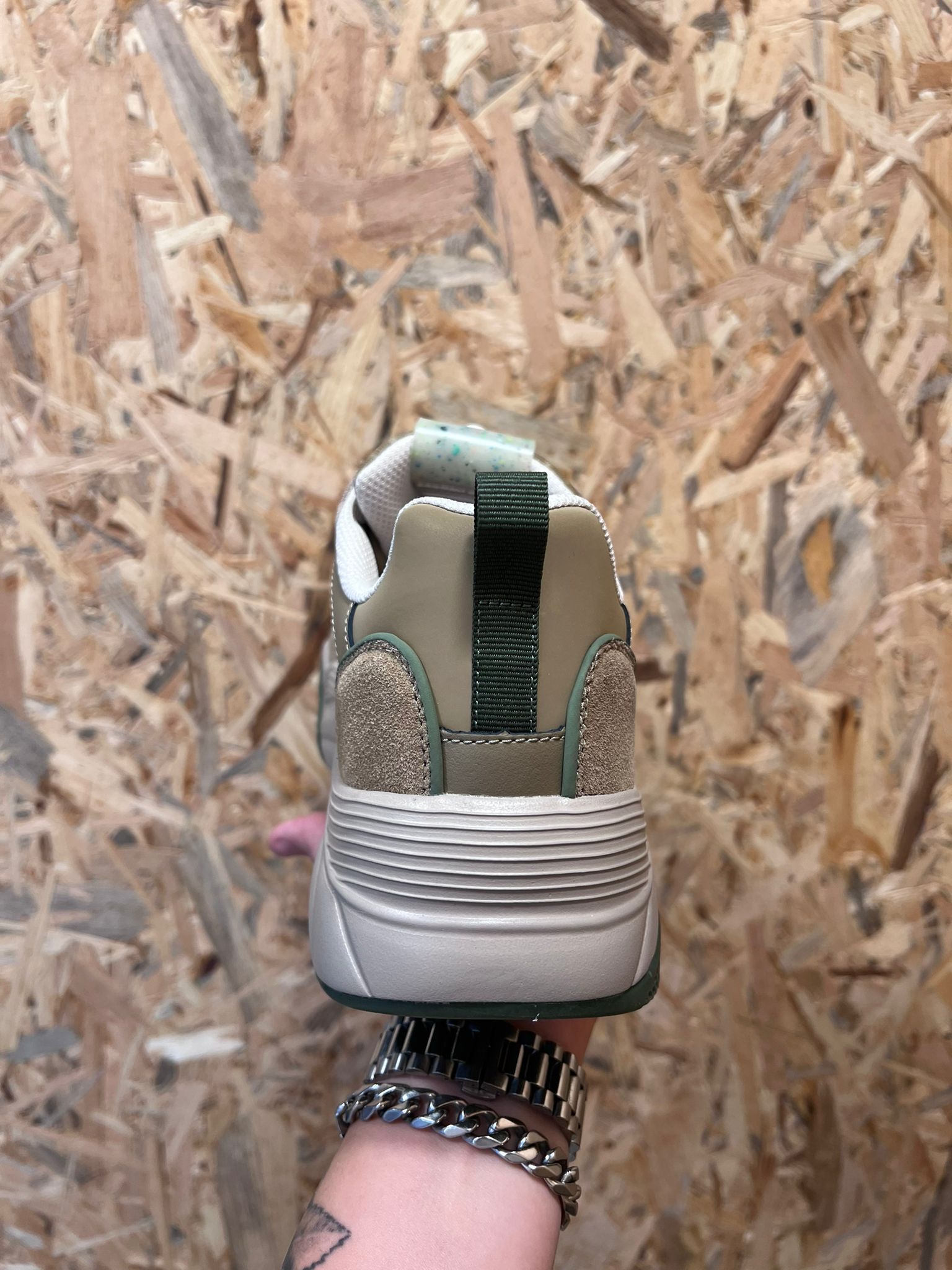 סקוץ’ אנד סודה –  סניקרס נמוכות Cassius 1A army green S744