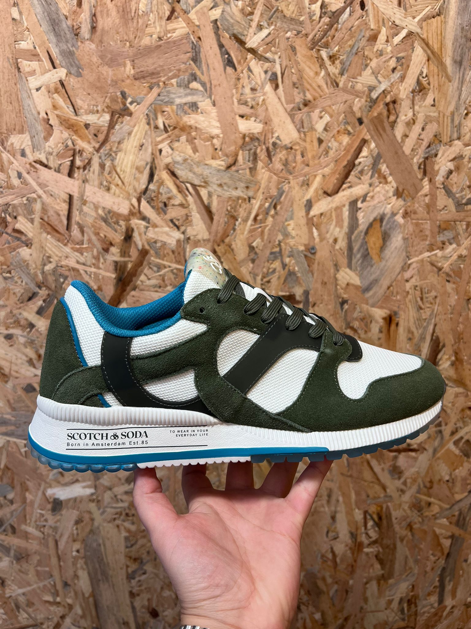 סקוץ’ אנד סודה –  סניקרס נמוכות    army green Vivex 16A S744