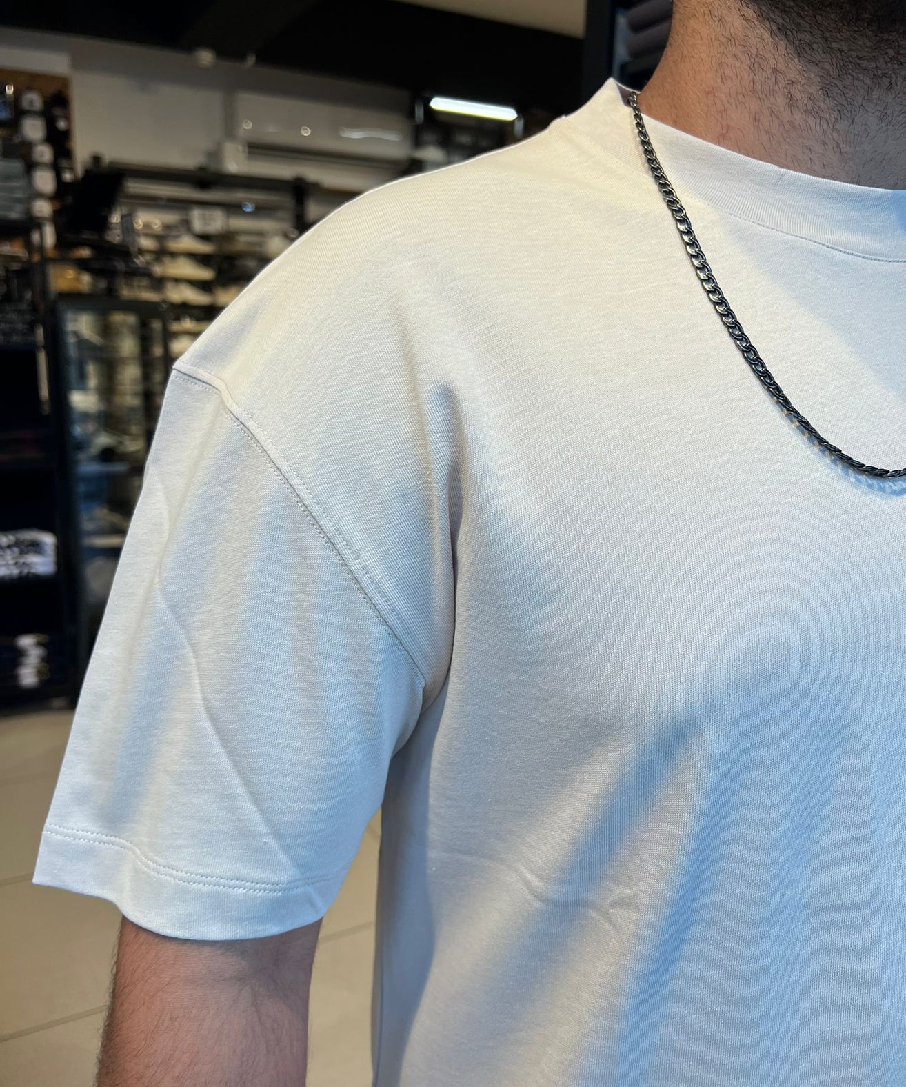 GCDS - חולצה טי MEN OVERSIZE T-SHIRT BLEACHED SAND  242MT05-013