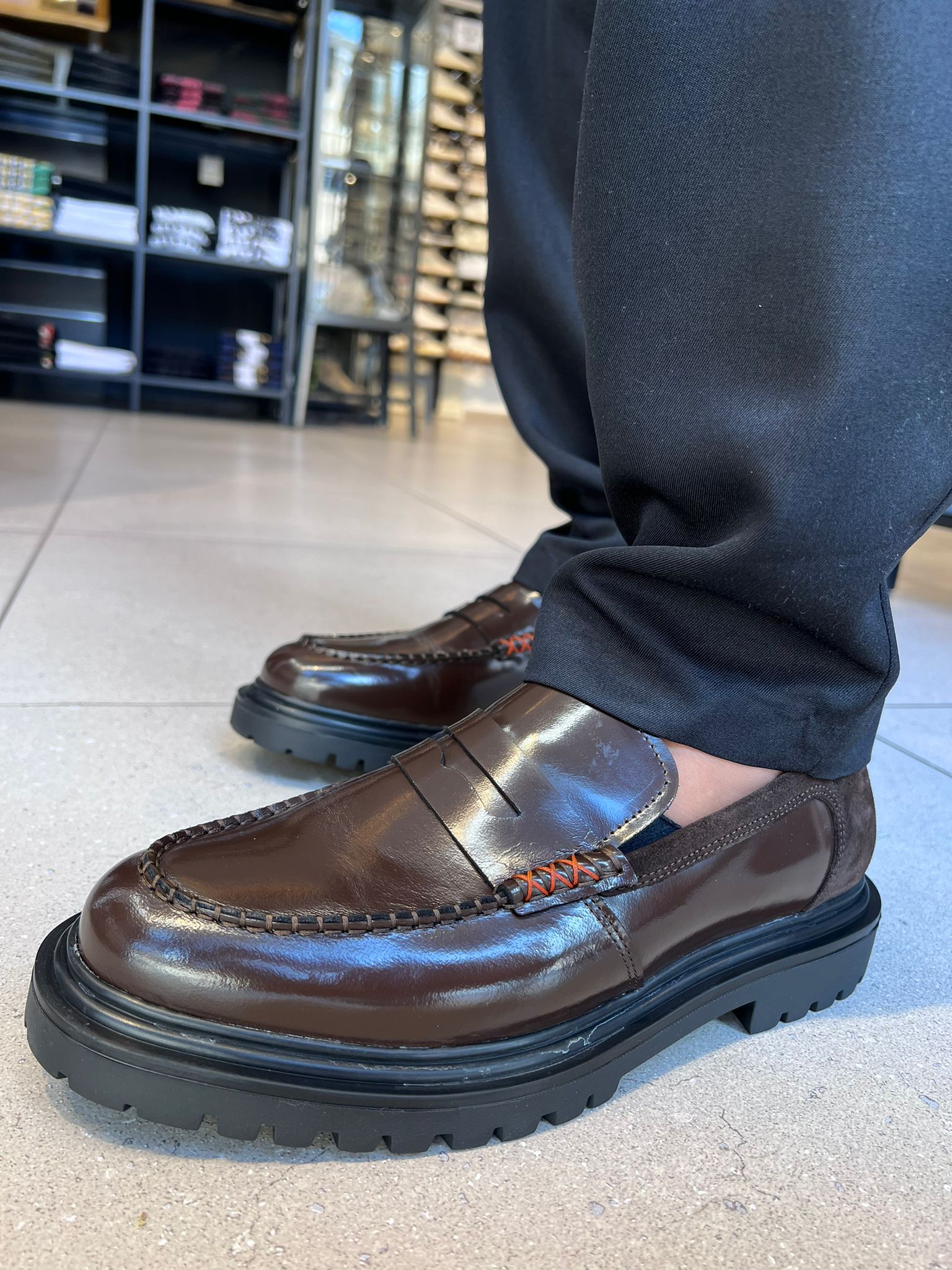 סקוץ’ אנד סודה - נעלי מוקסין Style Loafer Dark Brown D19