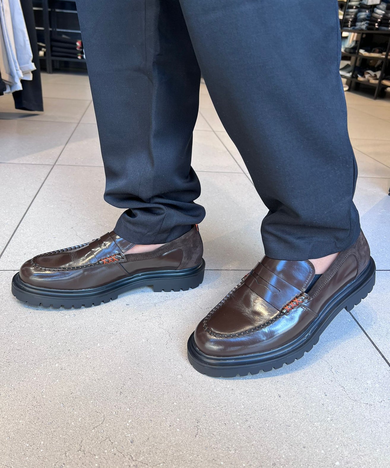 סקוץ’ אנד סודה - נעלי מוקסין Style Loafer  Black A00