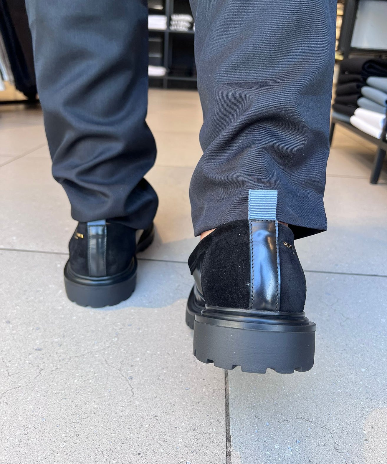 סקוץ’ אנד סודה - נעלי מוקסין Style Loafer  Black A00