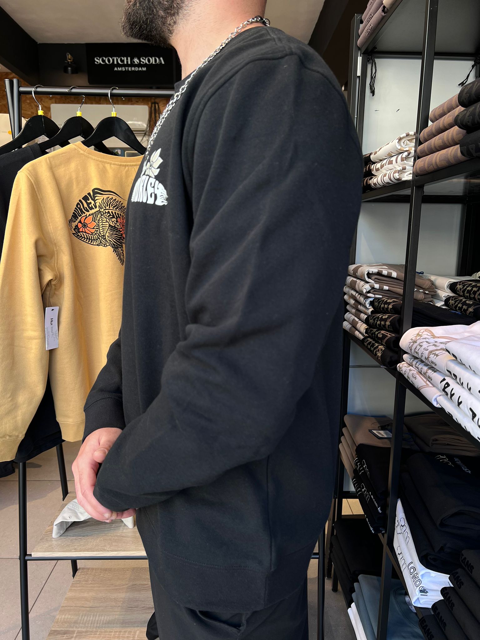 הארלי - פוטר שרוול ארוך שחור H010 MFT0012360 / FLOWER FISH FLEECE CREW