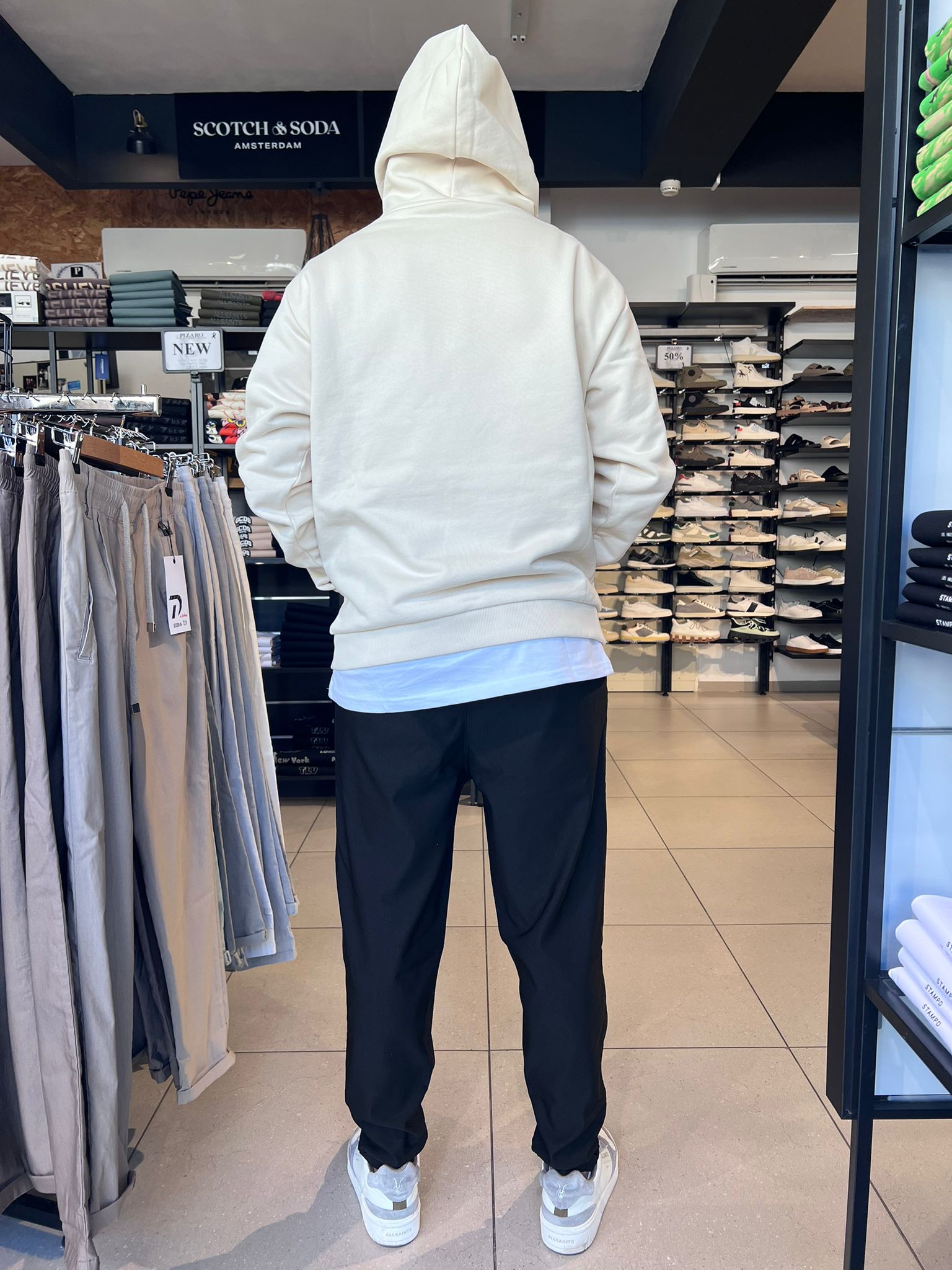 GCDS - קפוצ'יון TI AMO GCDS HOODIE   A2CM1910JG5 שמנת