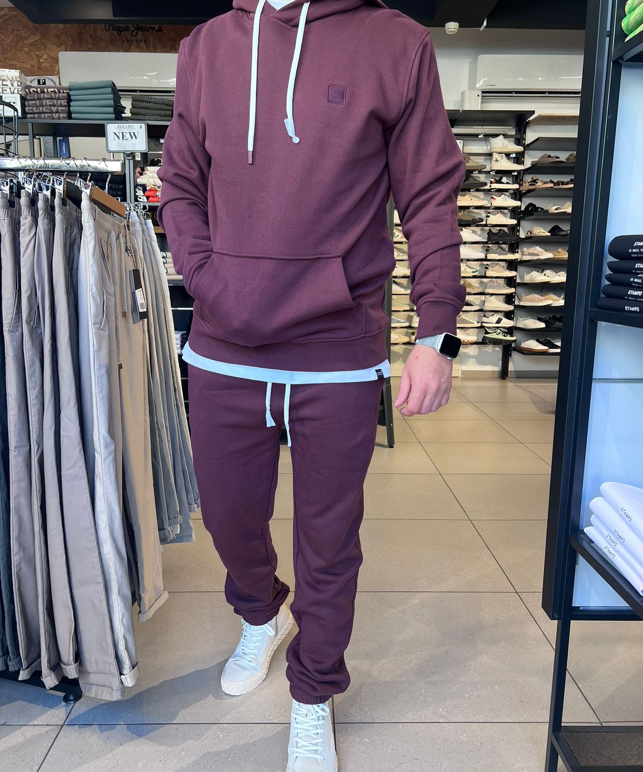 סקוץ’ אנד סודה – מכנס טרנינג בצבע בורדו 178687 650