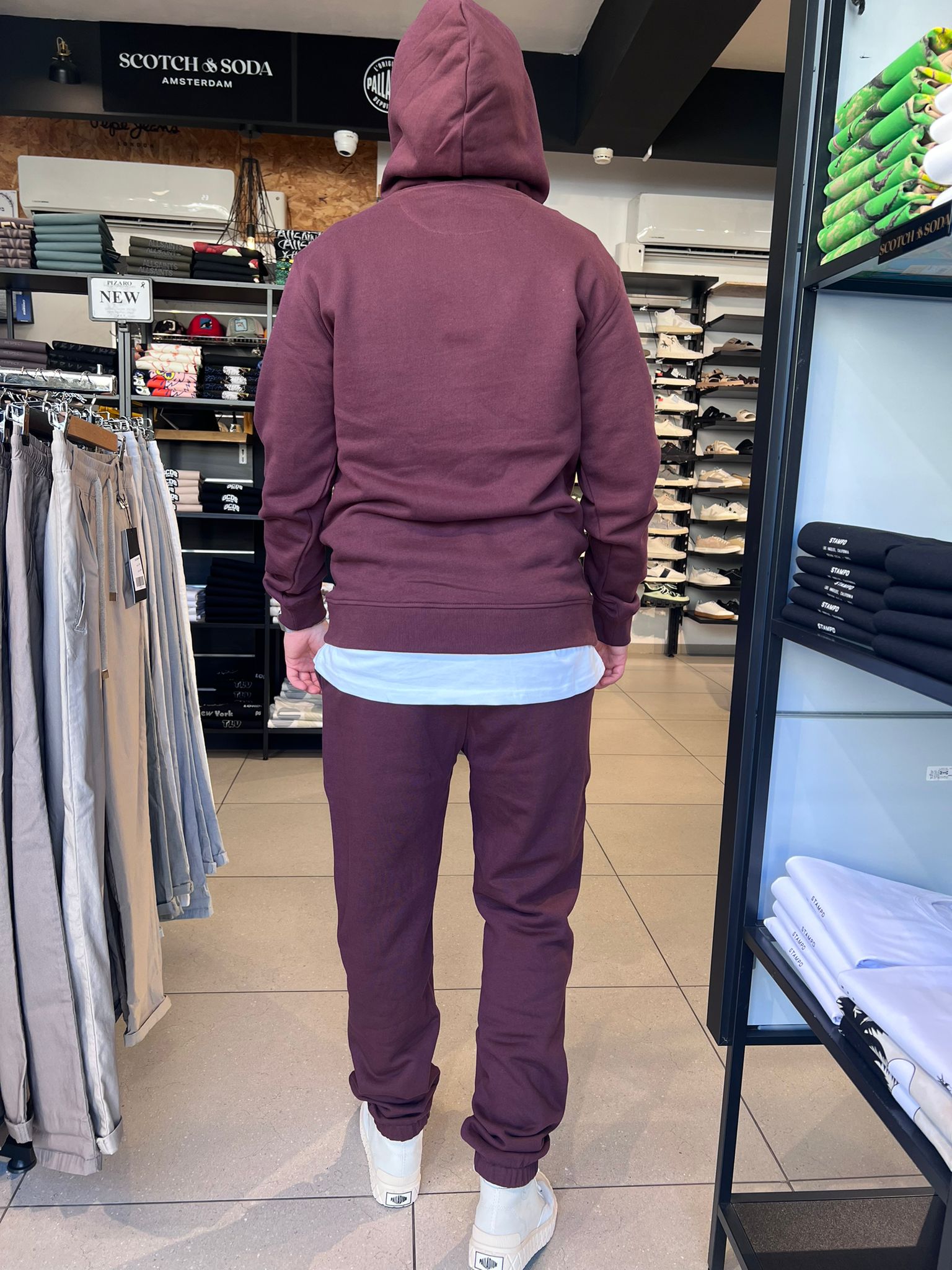 סקוץ’ אנד סודה – מכנס טרנינג בצבע בורדו 178687 650