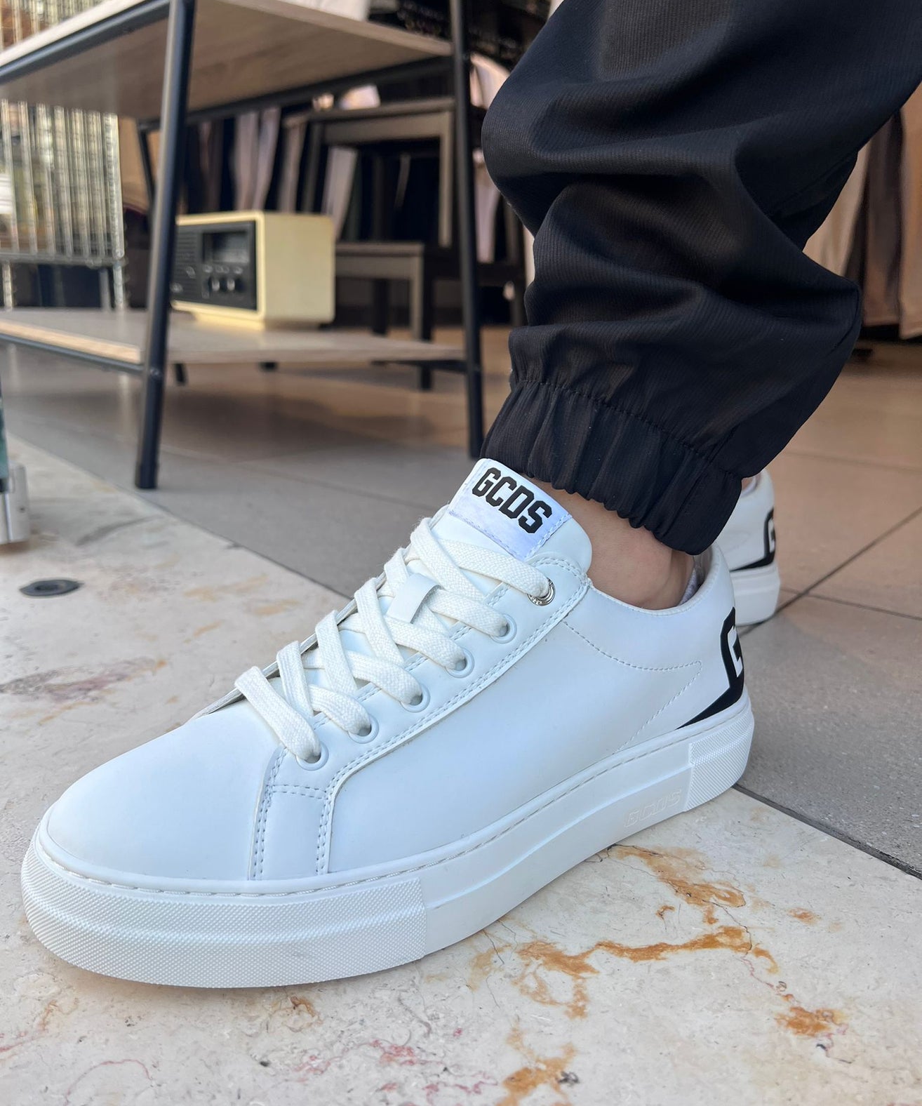 GCDS - סניקרס GC242MF05 100 WHITE  MEN SHOES LEATHER