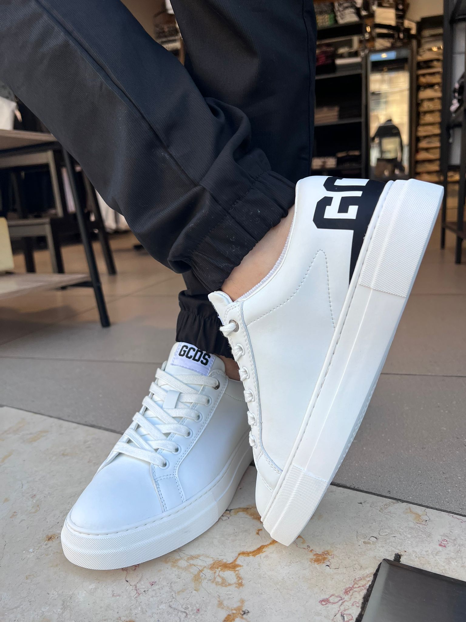 GCDS - סניקרס GC242MF05 100 WHITE  MEN SHOES LEATHER