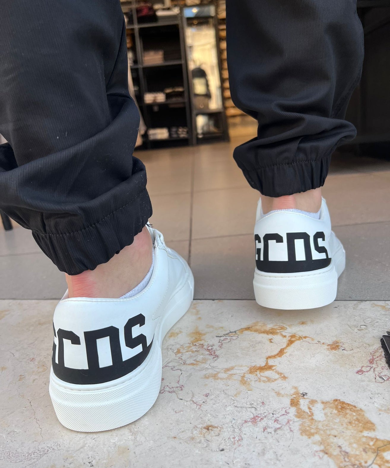 GCDS - סניקרס GC242MF05 100 WHITE  MEN SHOES LEATHER