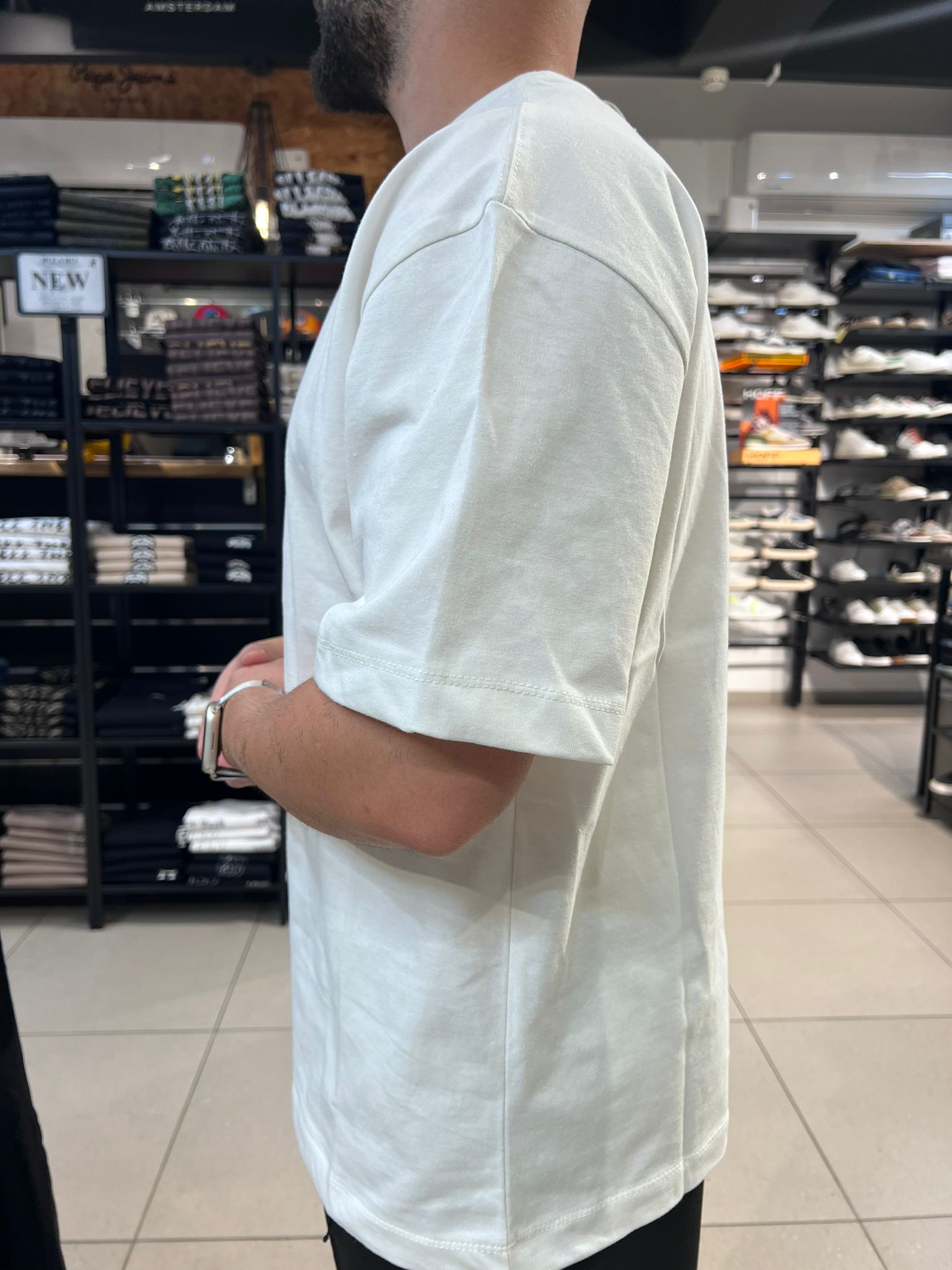 פיל רוג' - חולצה טי שרוול קצר בצבע  לבן T-SHIRT 05