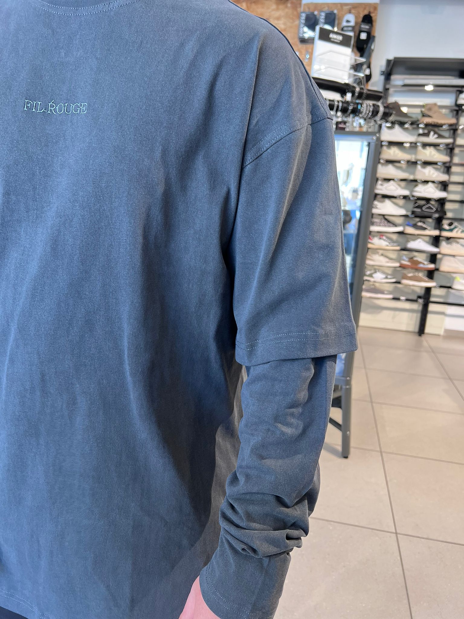 פיל רוג' - חולצה טי 03 TWOSLEEVE T-SHIRT  בצבע אפור