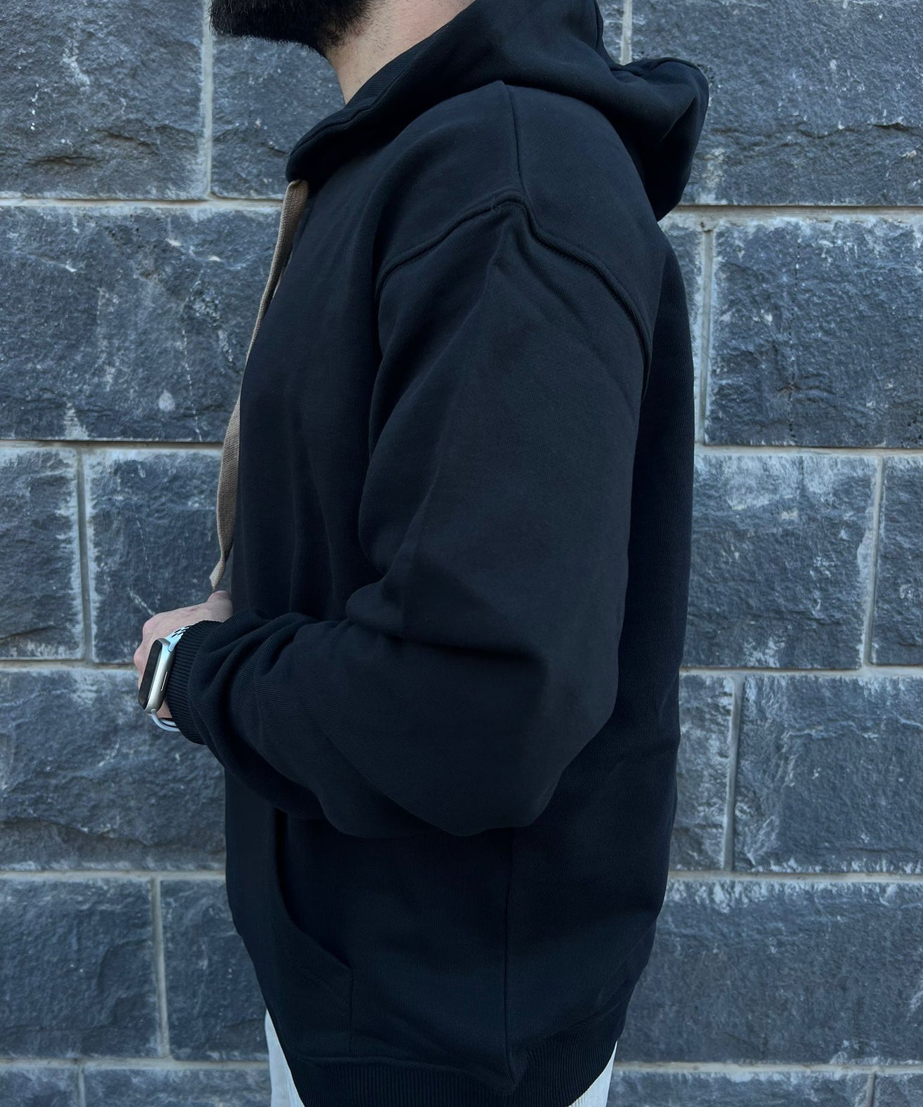 קרייזר -  קפוצ'ון SCOTT בצבע BLACK