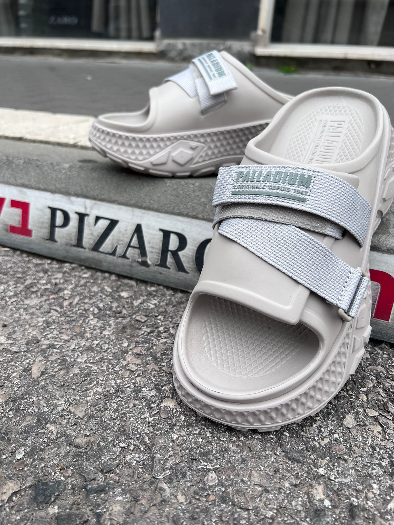 פלדיום – סנדלים לגברים 74480 096 OFFBOUND SLIDER