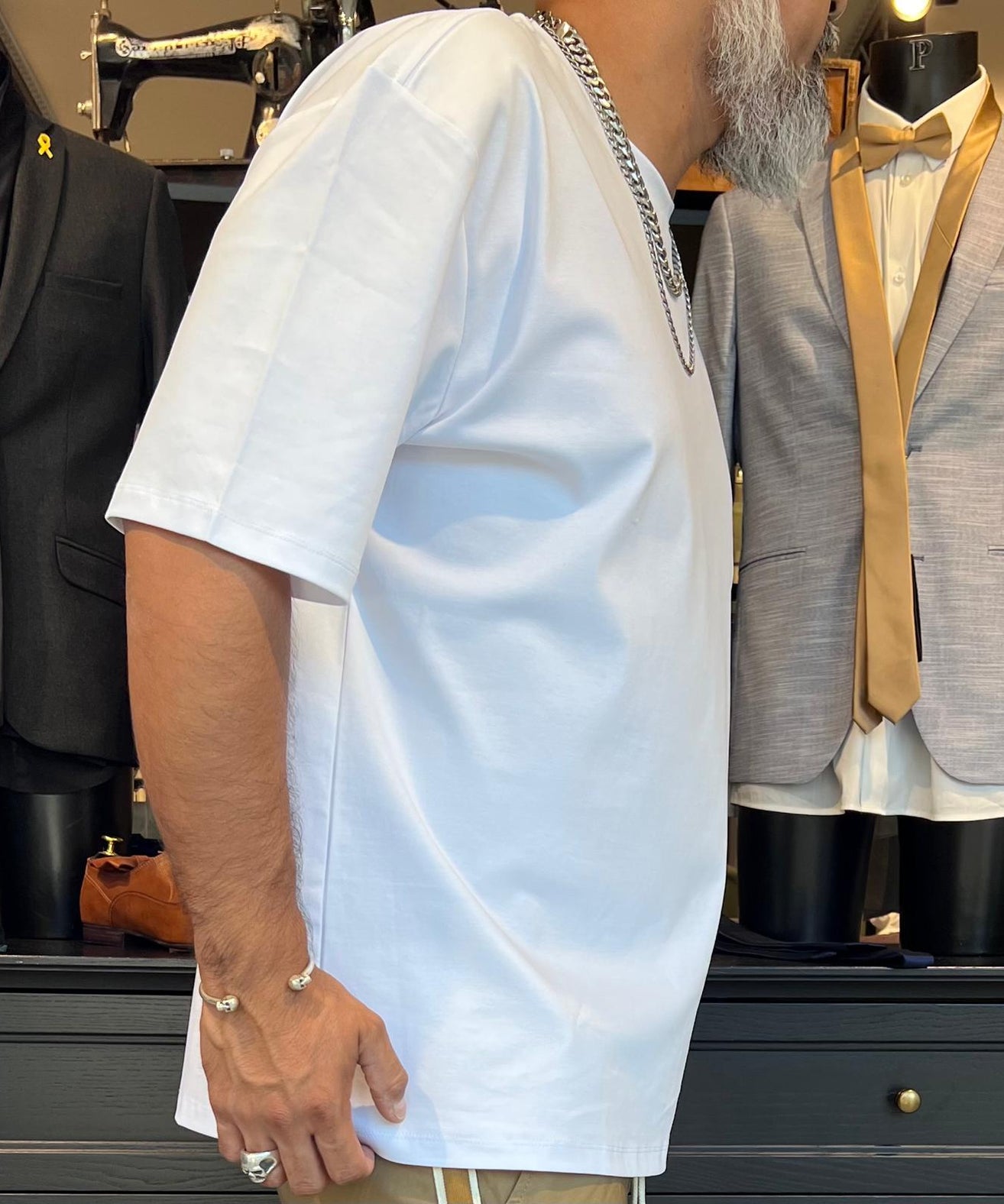 קרייזר - אוברסייז שרוול קצר בצבע לבן 52473