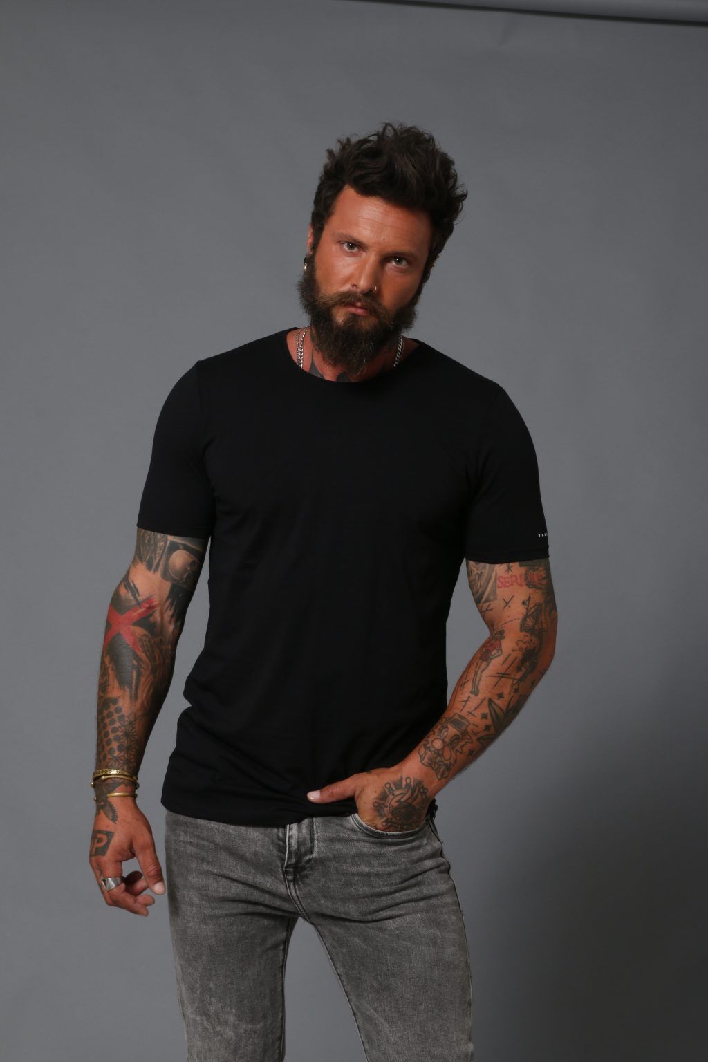 ואנזן - בייסיק ניקי קטן - ליקרה - קצר - שחור 341