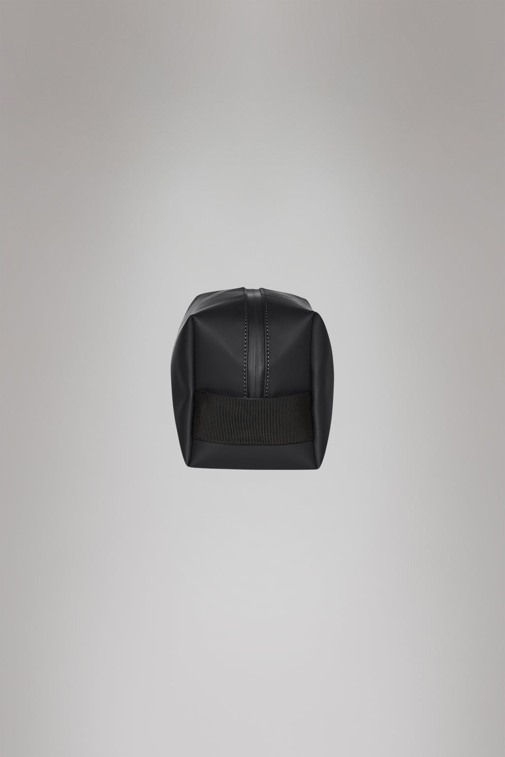 ריינס - RAINS תיק יד דמוי עור עמיד במים בשחור WASH BAG LARGE W3