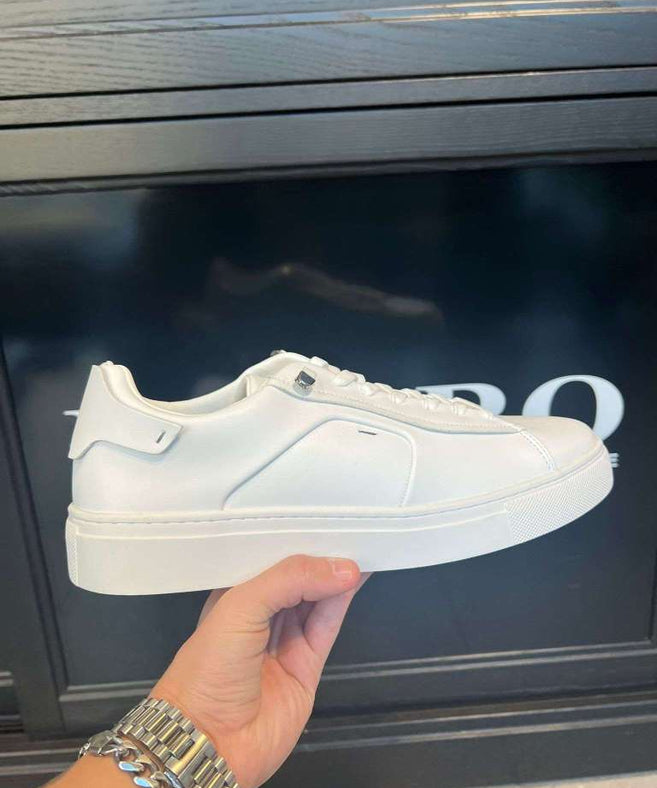 קואטרו קוואלי – נעלי סניקרס 8863