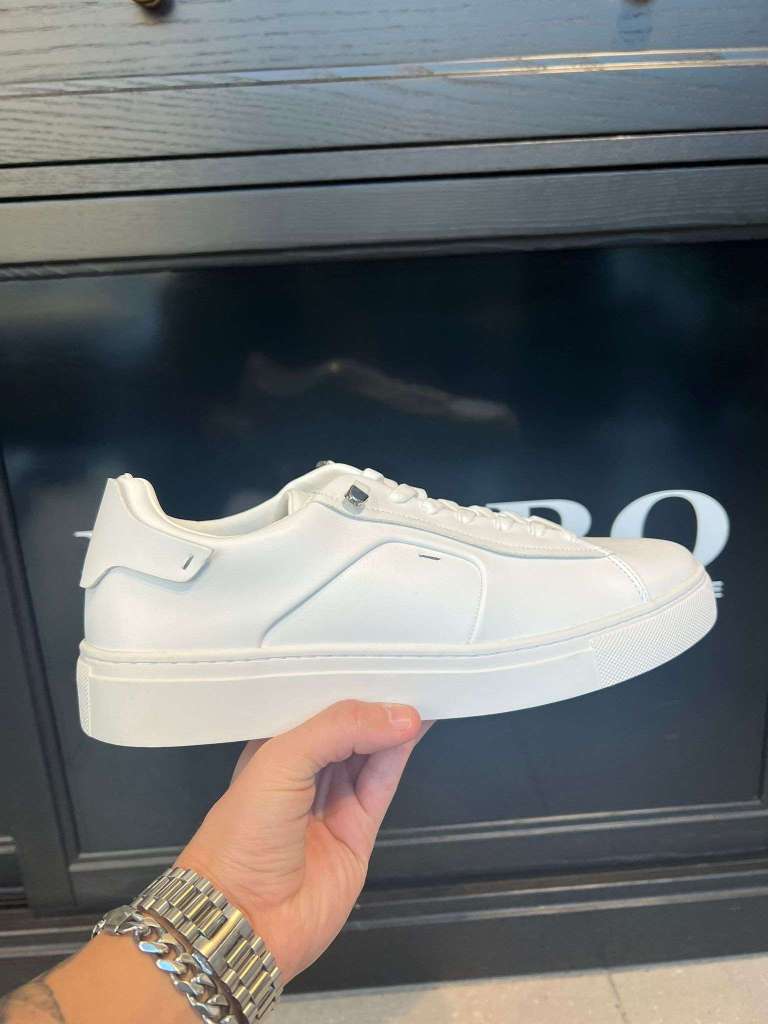 קואטרו קוואלי – נעלי סניקרס 8863