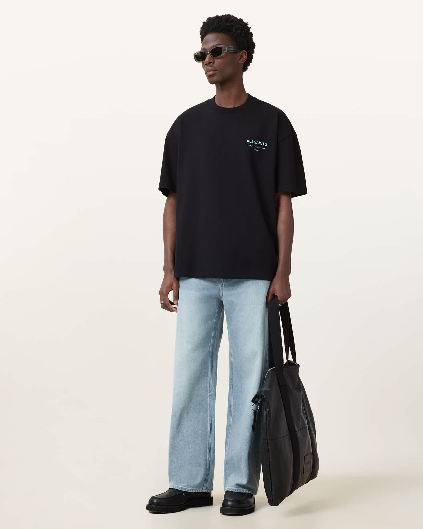 אולסיינטס - אוברסייז שרוול קצר M071PC Jet Black/Blue