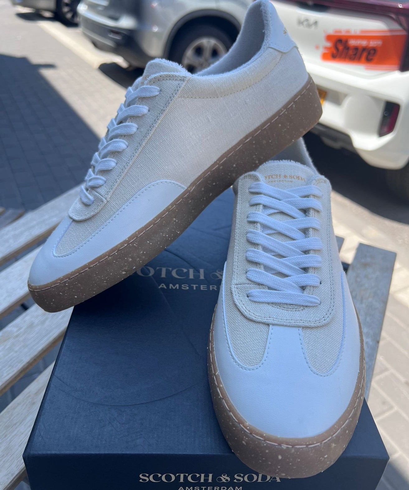 סקוץ’ אנד סודה –  סניקרס U00 Plakka 78702401-Beige