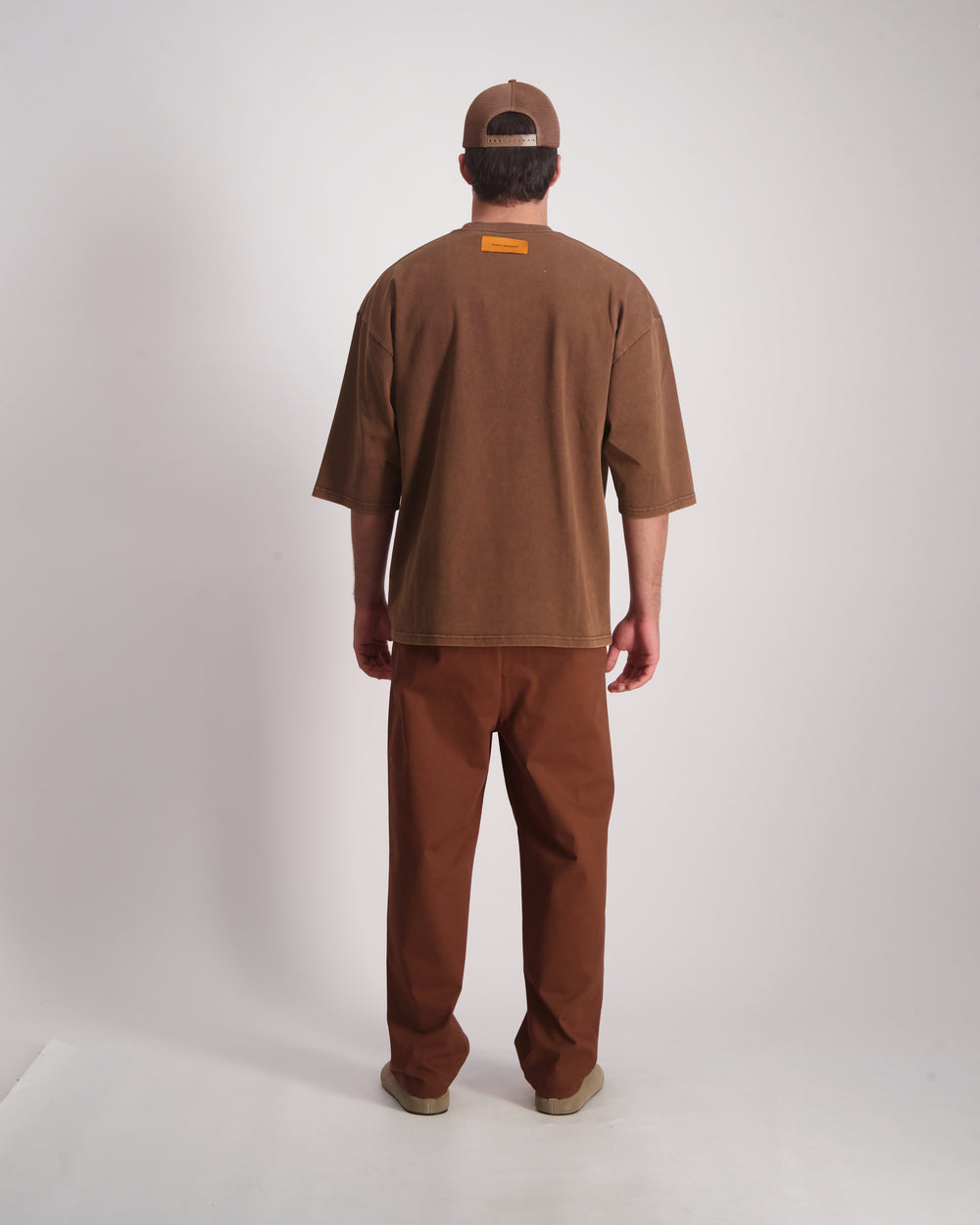 THIRTY DEGREES - 30FW26-10  3/4 טי אוברסייז Mugzam 05 Tee New