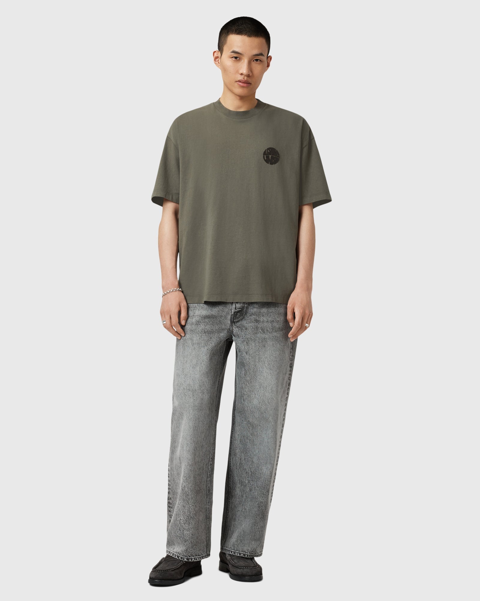 אולסיינטס - אוברסייז שרוול קצר M016JD