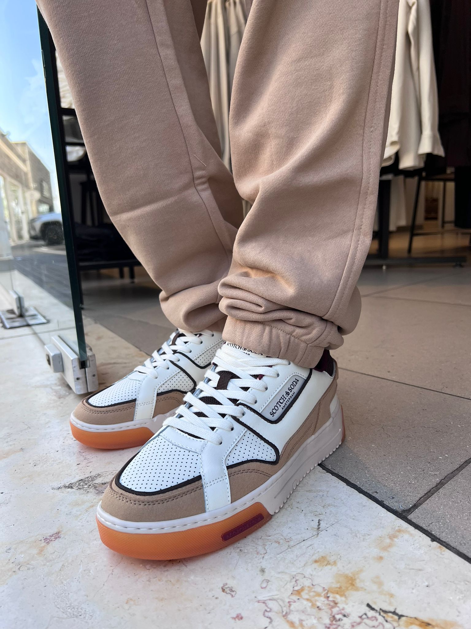 סקוץ’ אנד סודה –  סניקרס NEW CUP