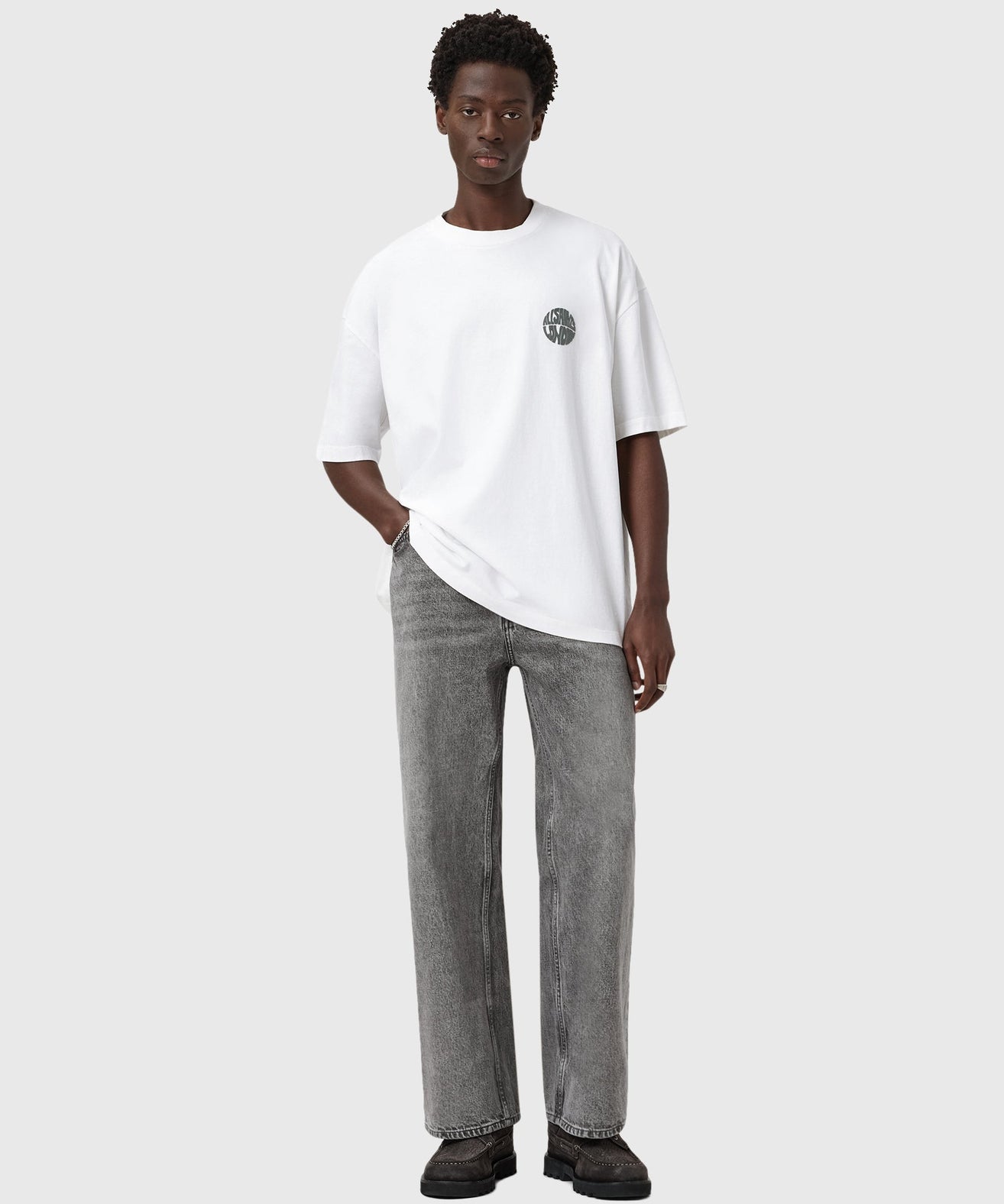 אולסיינטס - אוברסייז שרוול קצר M016JD