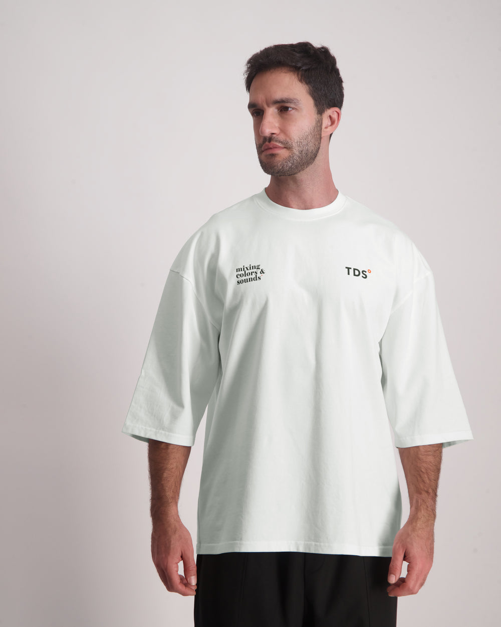 THIRTY DEGREES - 30FW26-22  3/4 טי אוברסייז Clean Soun Tee New