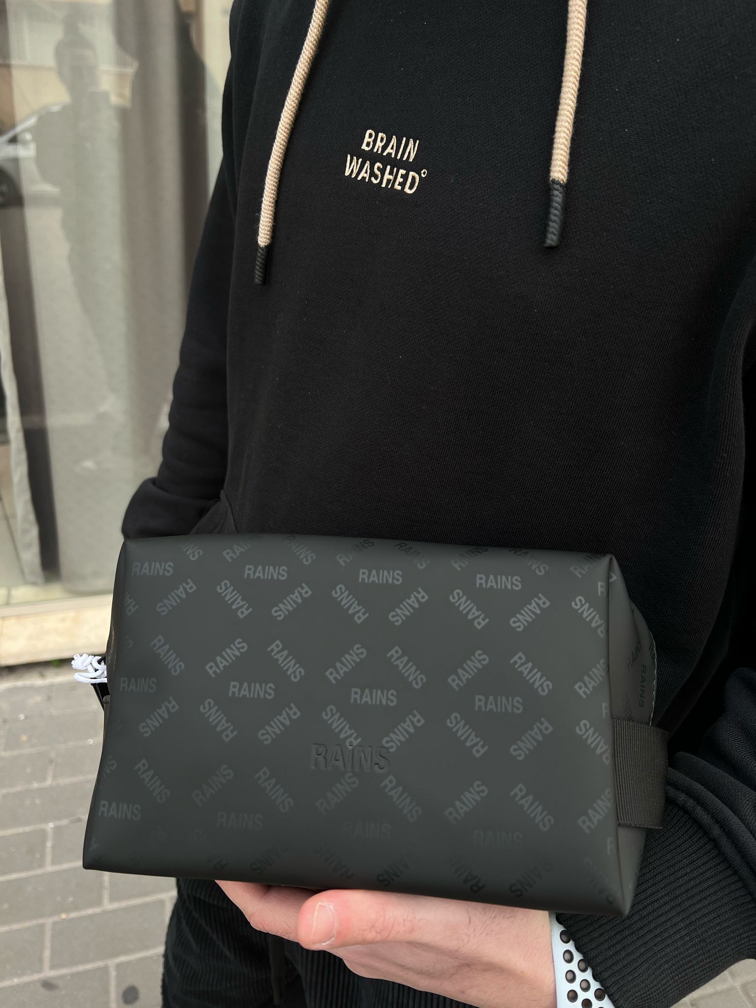 ריינס - RAINS תיק יד עמיד במים 15580 House