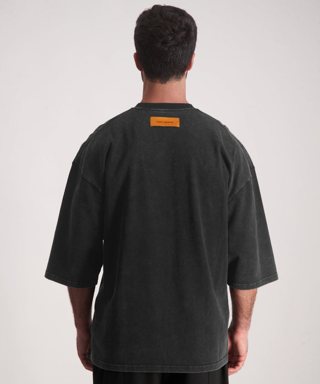 THIRTY DEGREES - 30FW26-10  3/4 טי אוברסייז Mugzam 05 Tee New