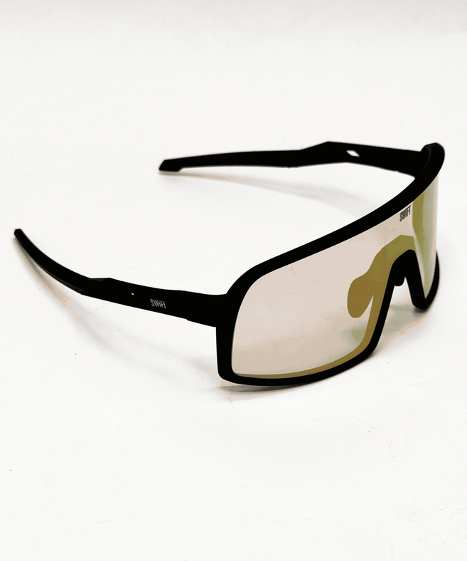 SWIFT - משקפיים BLAZE
Black-Photochoric Pink עדשה מתכהה