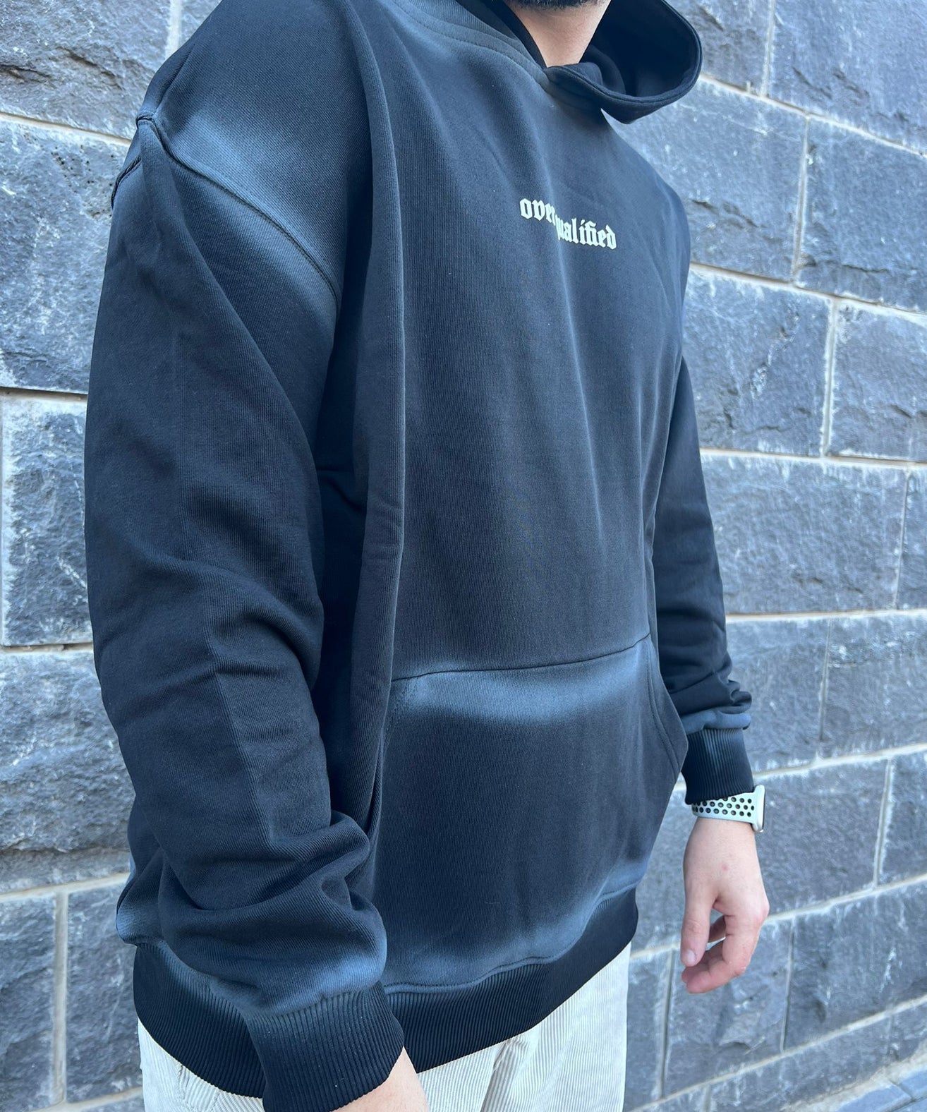 קרייזר -  קפוצ'ון ECHO BLACK בצבע שחור