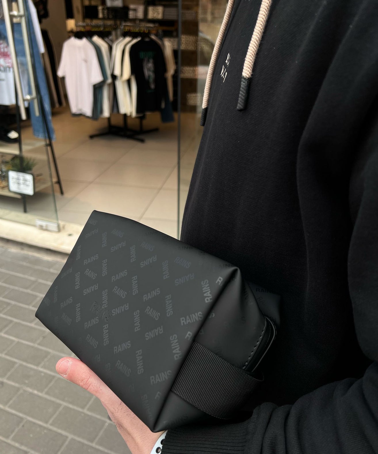 ריינס - RAINS תיק יד עמיד במים 15580 House