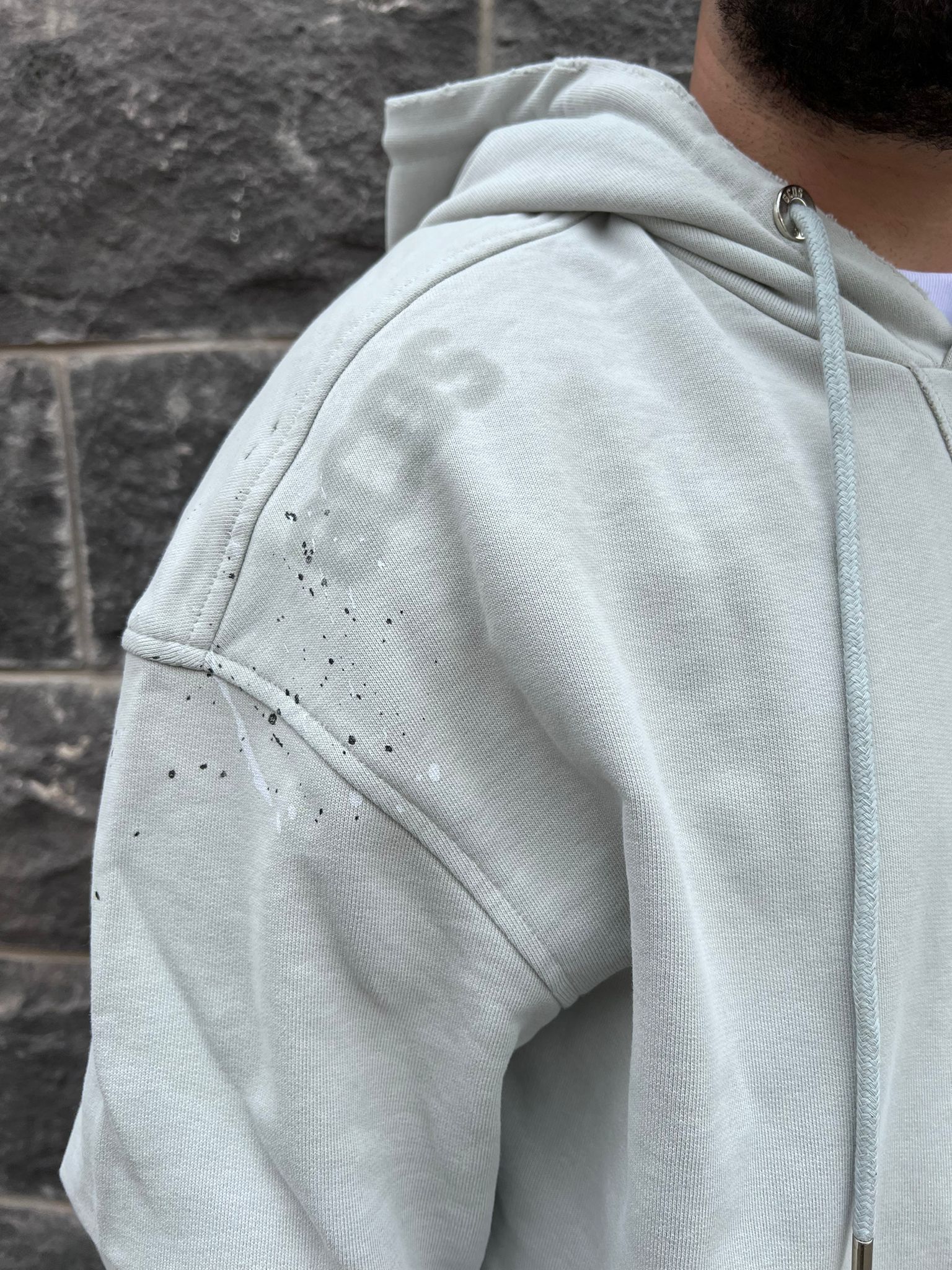 GCDS - קפוצ'יון מעוצב-MH06 100% COTTON בצבע אפור